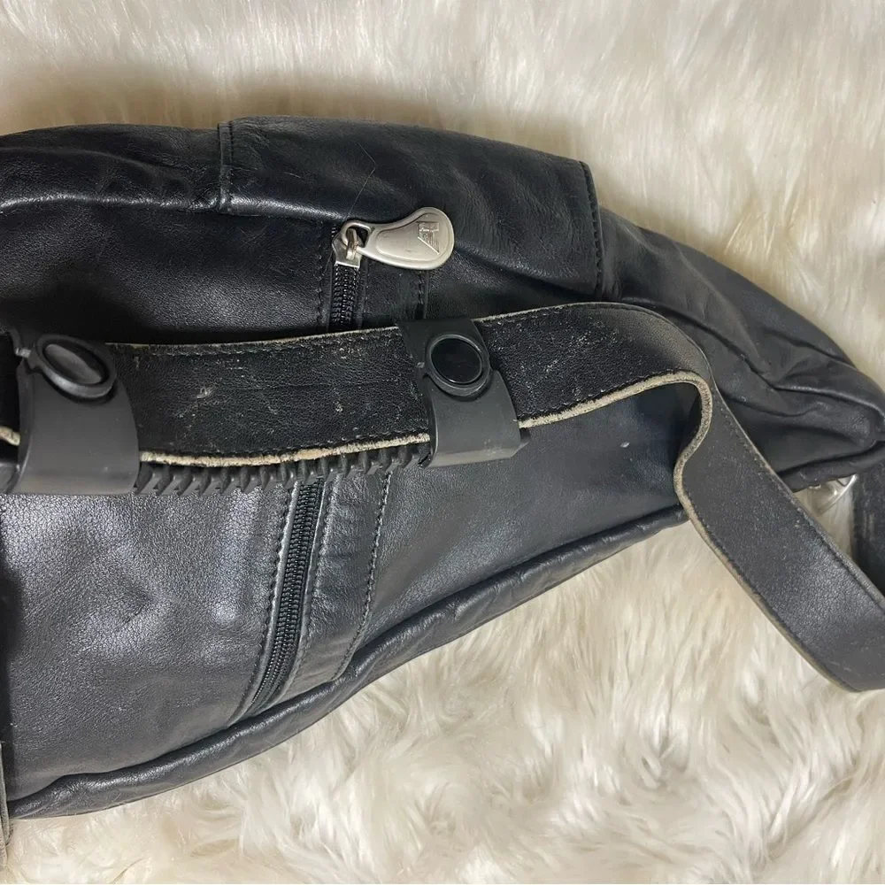 Ameri bag USAvintage Healthy Back sling back  Black Leather silver tone hardware